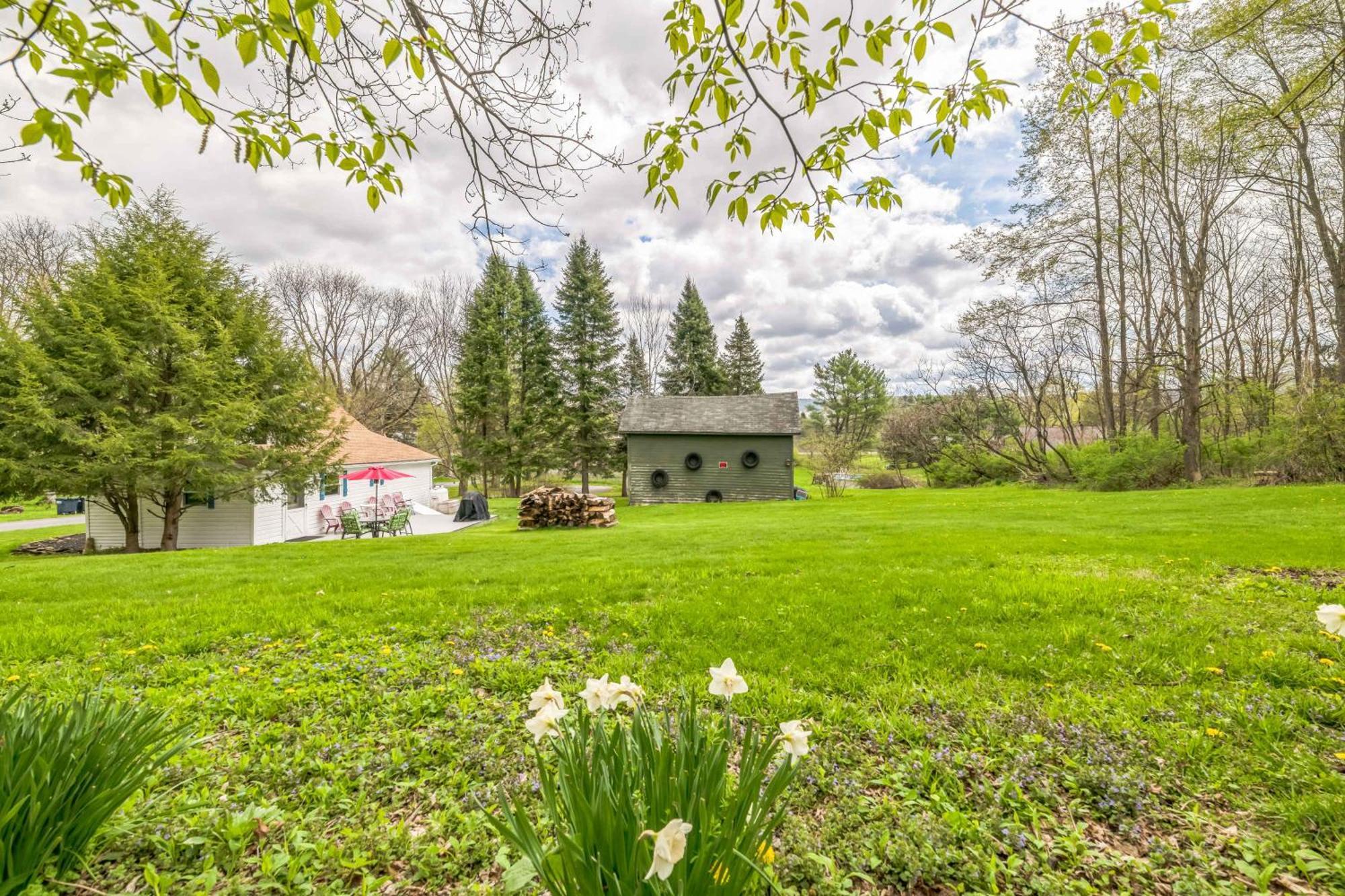 Cozy Milford Cottage On Half Acre W Deck & Grill Exterior photo